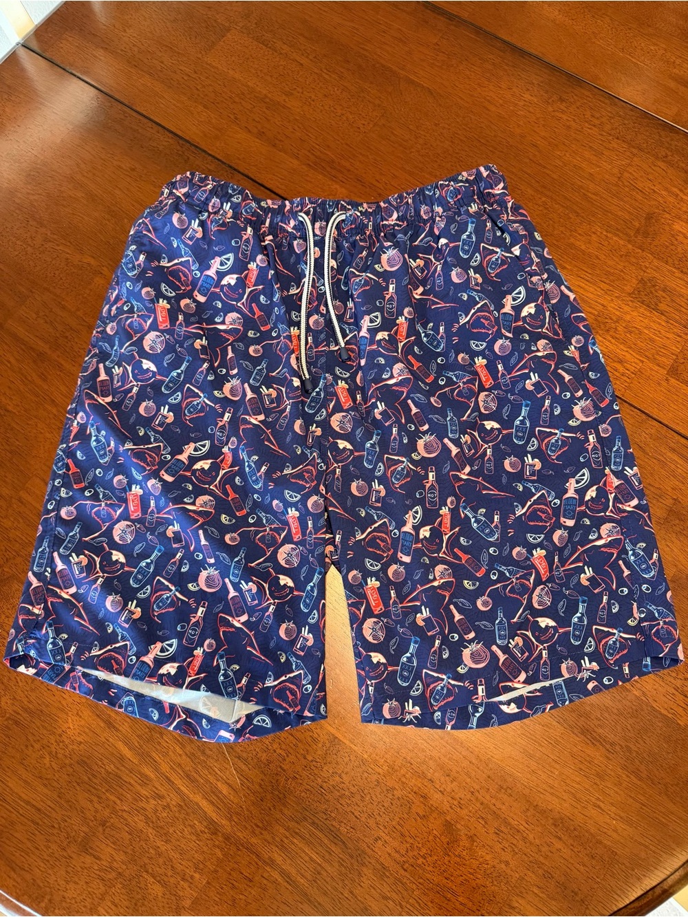 Peter Millar Seaside Swim Trunks Bloody Mary Beverages Mens Medium AOP Preppy